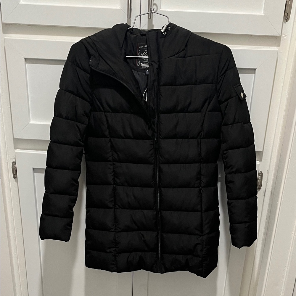 Women's Black Puffer Jacket
